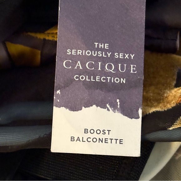 Cacique Seriously Sexy Lace Trimmed Pink and Black Bra - Picture 8 of 9